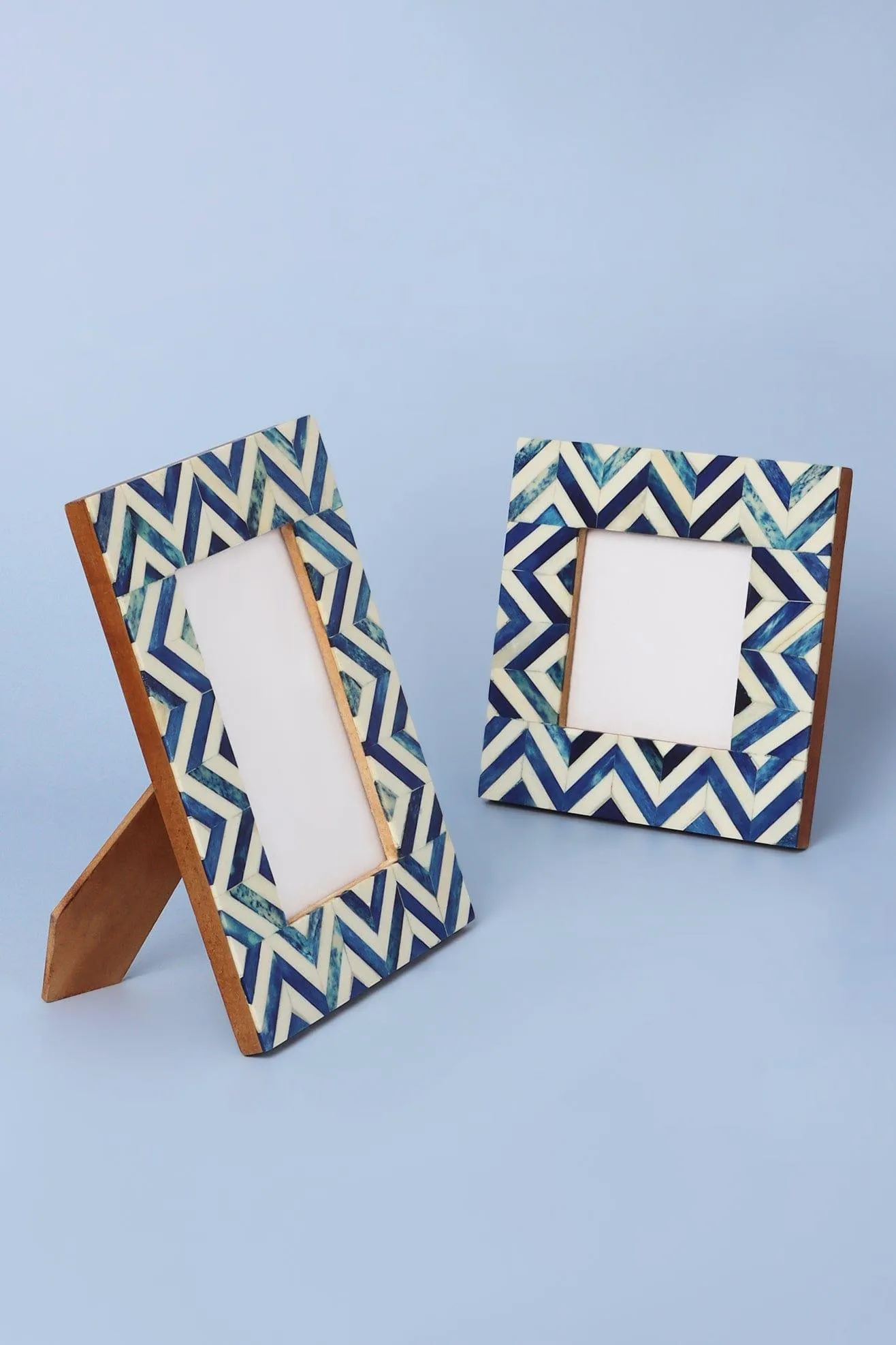 Blue Wave Chevron Pattern Stylish Photo Frames