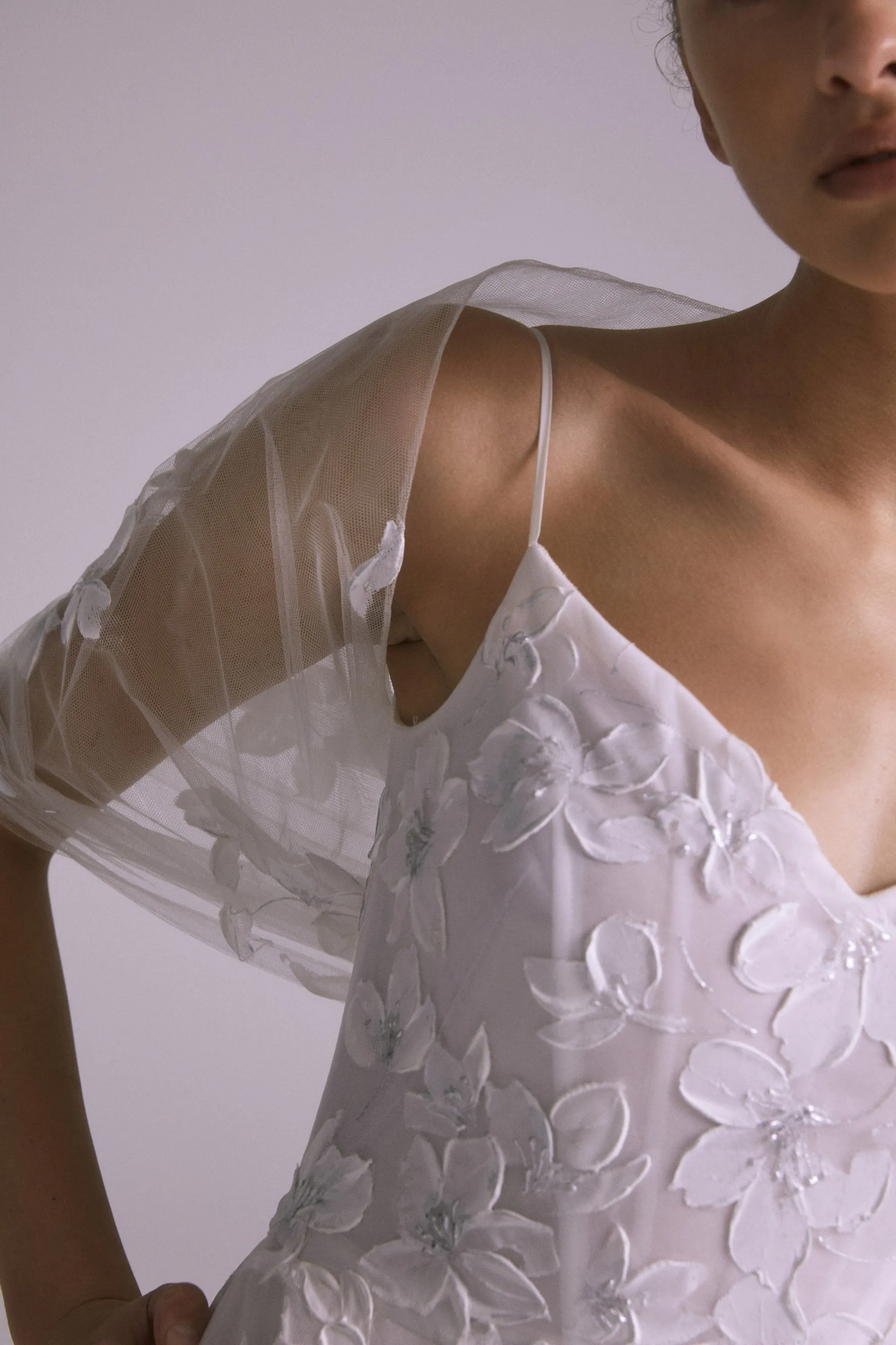 MS751 - Hand Painted Cocoon - Ivory