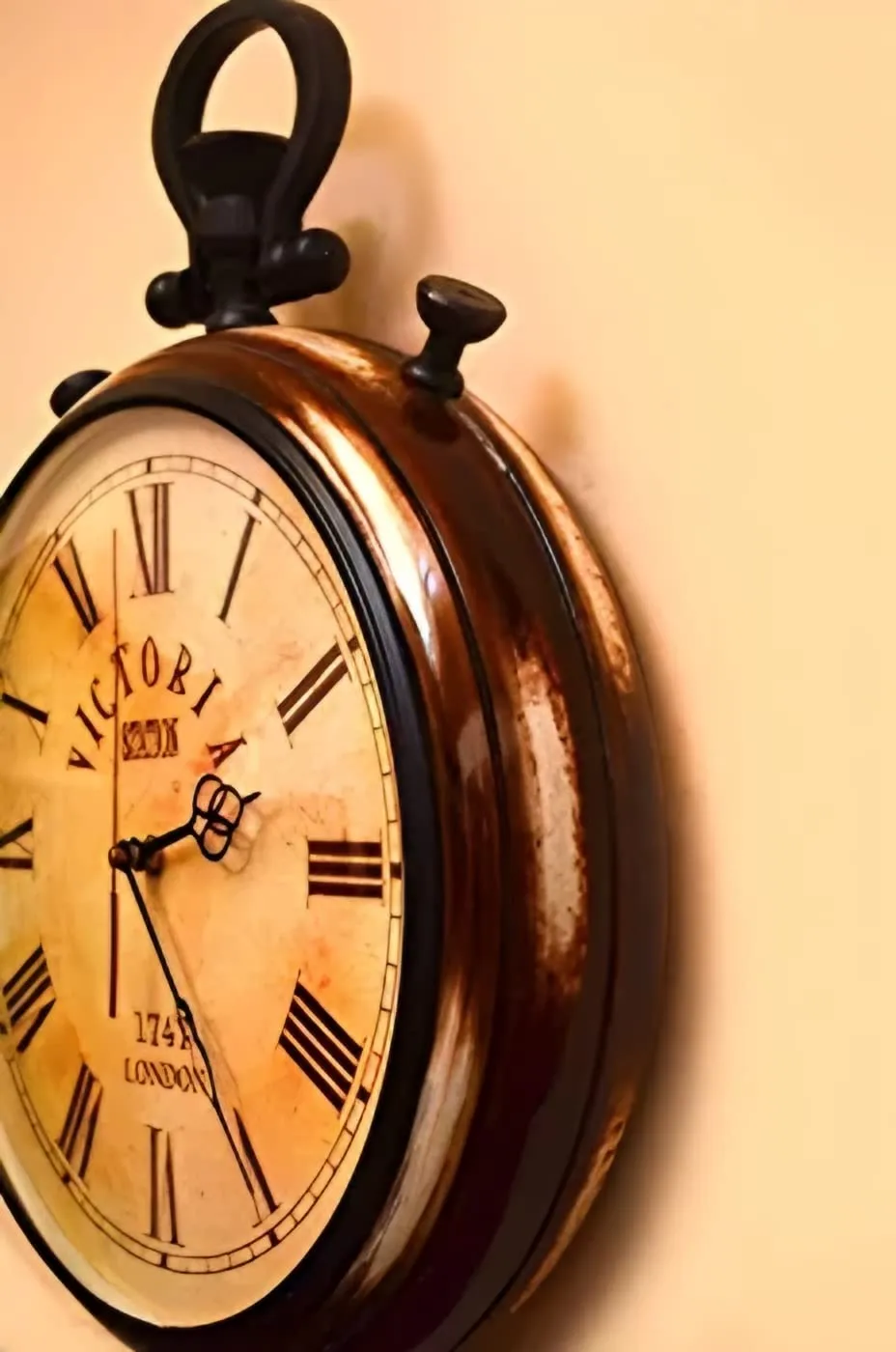 Nautical Gallery Art Wooden Wall Clock Antique Victoria Unique Style Art Decorative Clock For Home & Office 15 Inch (Brown) - Analog