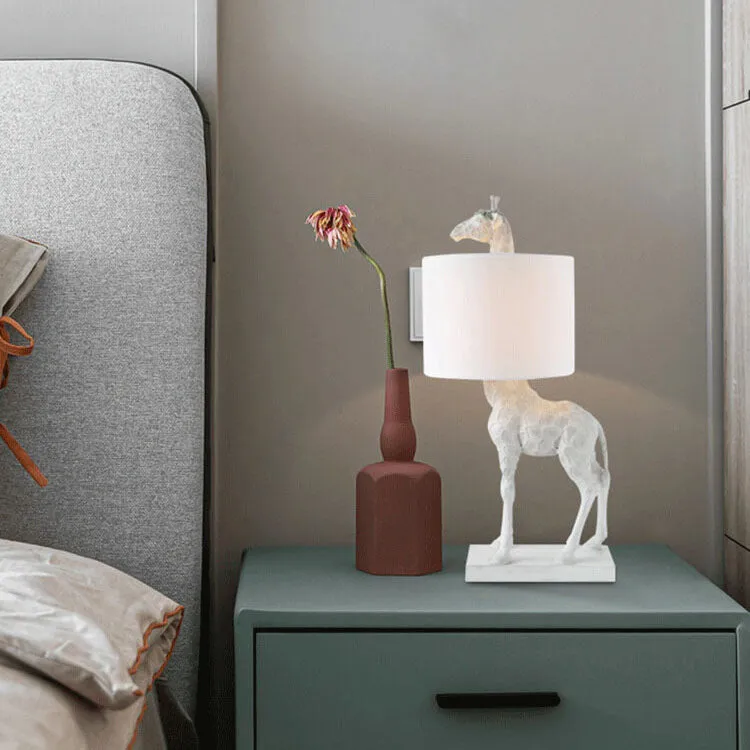 Nordic Creative Fabric Lampshade Giraffe Decorative 1-Light Table Lamp