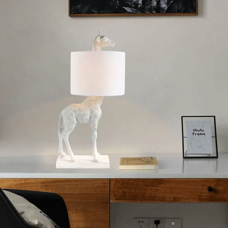 Nordic Creative Fabric Lampshade Giraffe Decorative 1-Light Table Lamp