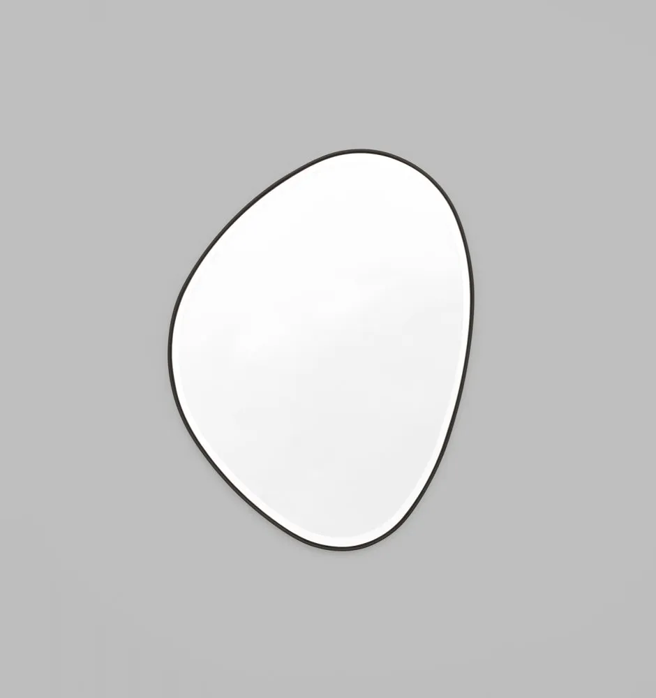 Pebble Black | Mirror
