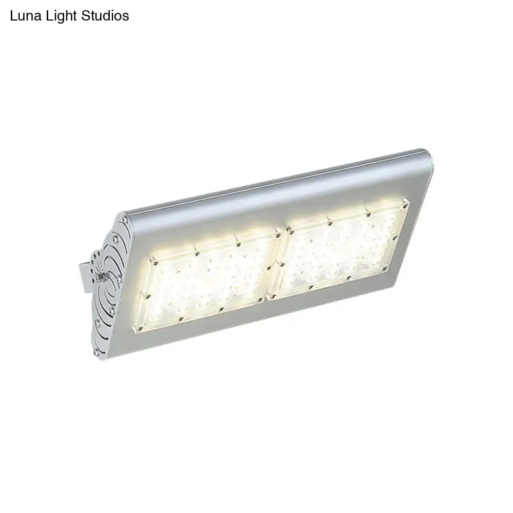 Simplicity Aluminum LED Spotlight Wall Sconce in Silver for Courtyard Lighting