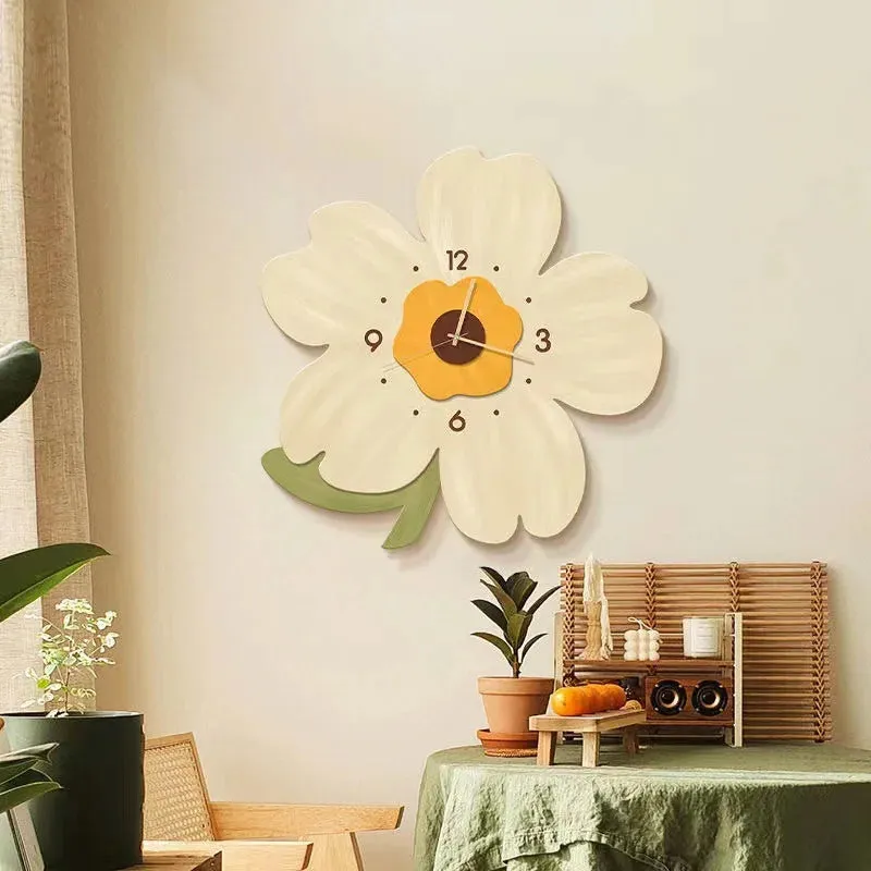 Wall Clock With Large 3D Flowers As A Creative Clock For Home Decoration