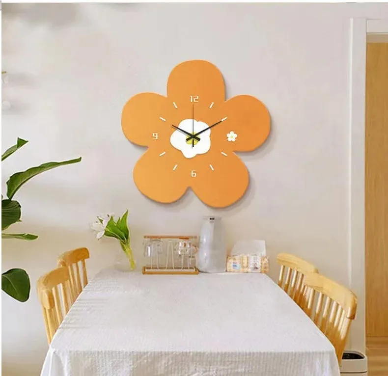 Wall Clock With Large 3D Flowers As A Creative Clock For Home Decoration