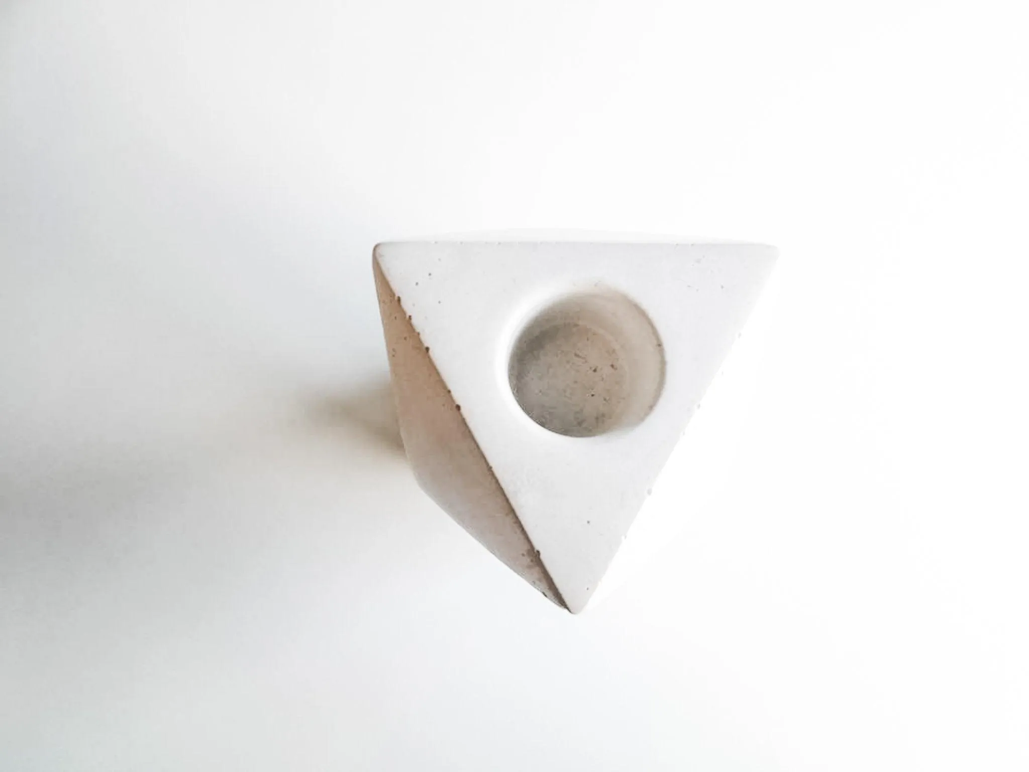 White Geometric Candle Holder Set
